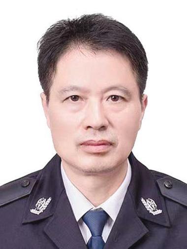 公安局副局长被双开,公安局副局长被双开了