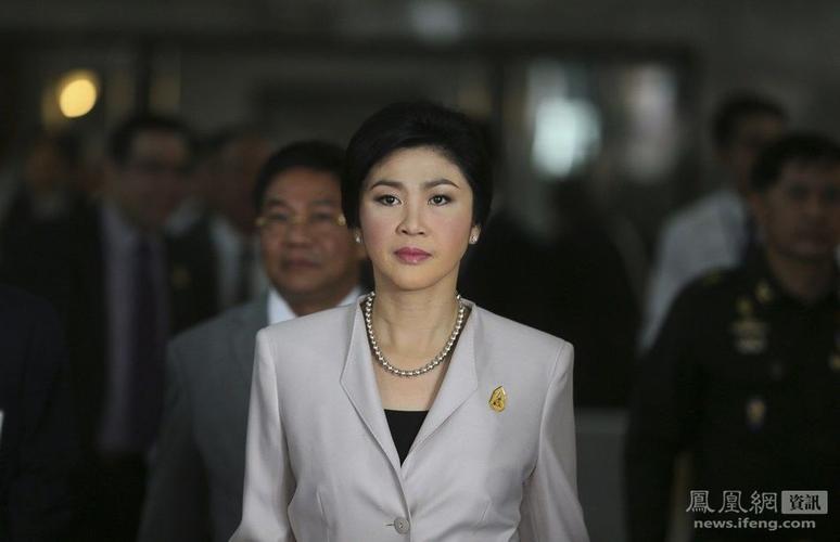泰国总理因高烧入院,